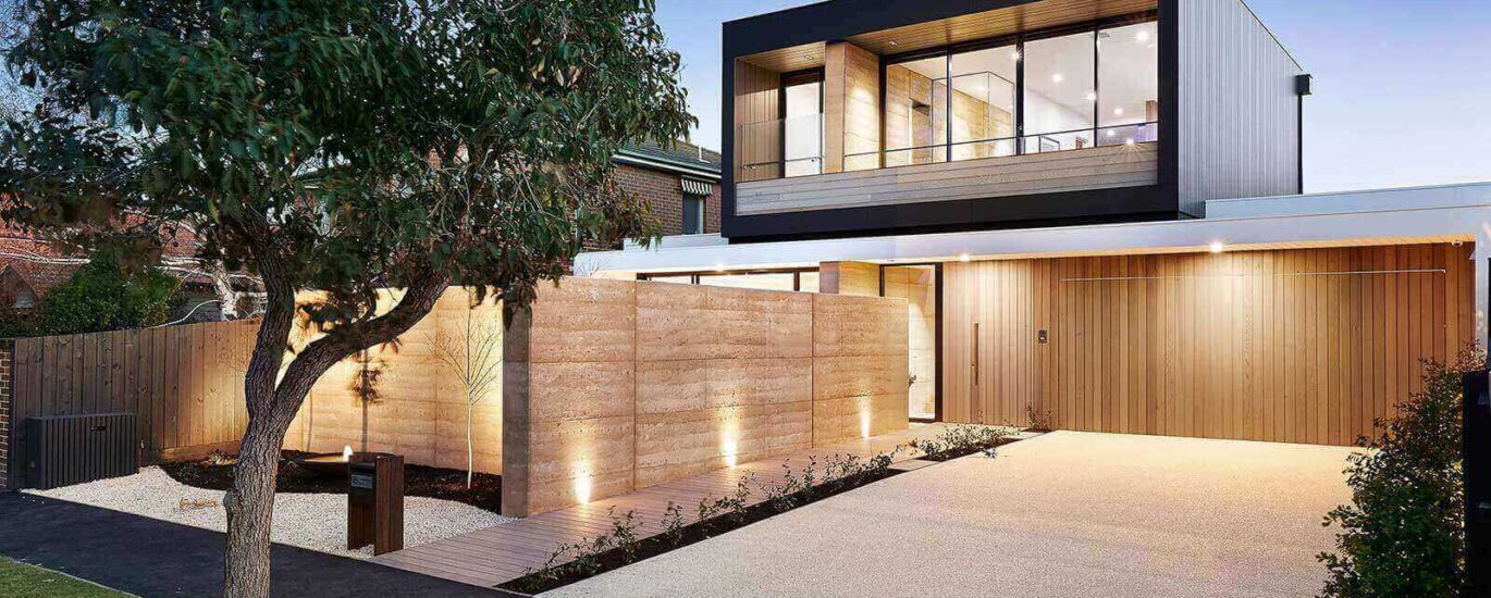 Easy Home Conveyancing team assisting clients with property settlement and conveyancing services in Melbourne, Victoria.